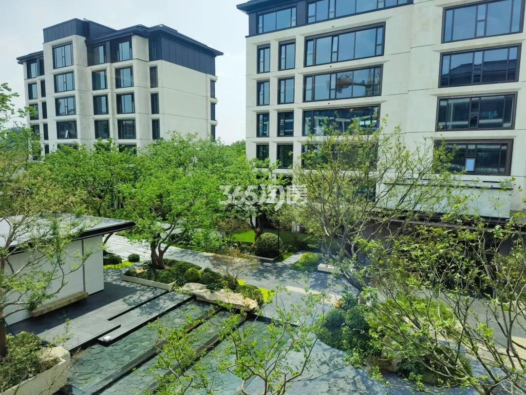 金基瞻月府建面约220㎡样板间卧室_南京金基瞻月府_南京新房网_365淘房