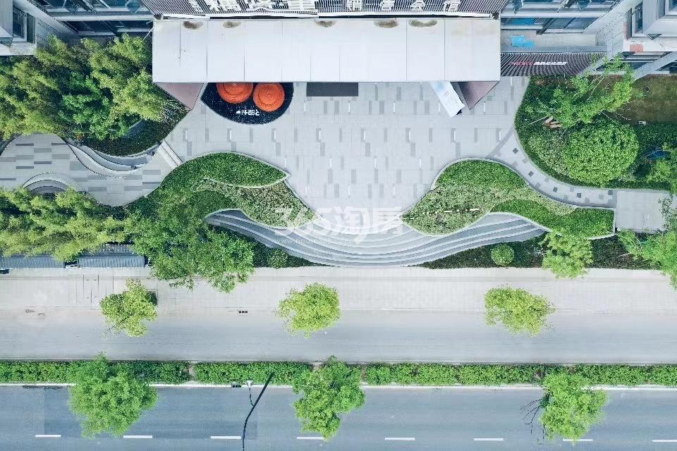 香港兴业耦贤里示范区实景图