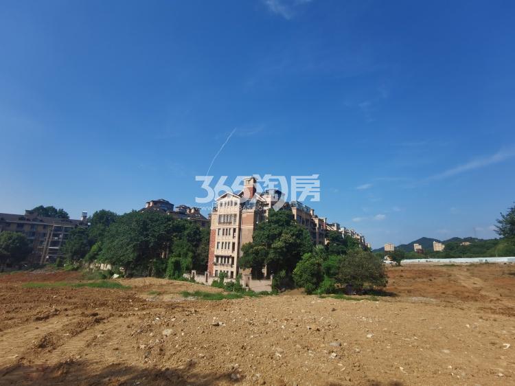 华景川&苕溪城建闲林131号地块实景图