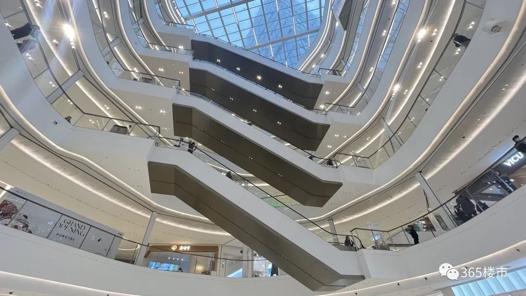 全南京人沸腾全国最大万象汇今天震撼开业现场挤爆