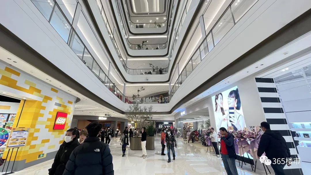 全南京人沸腾全国最大万象汇今天震撼开业现场挤爆