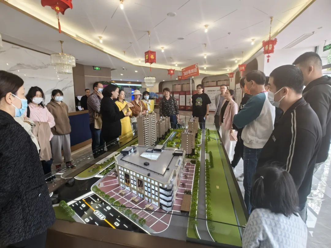 逛展看房人气爆棚!鼓楼房产展销活动丰富多彩