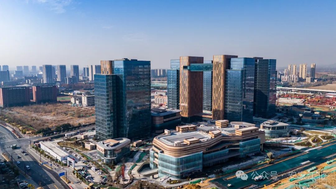 3年集聚300万人！今天实探江北百亿级工程，500强总部大楼即将建成！-南京365淘房
