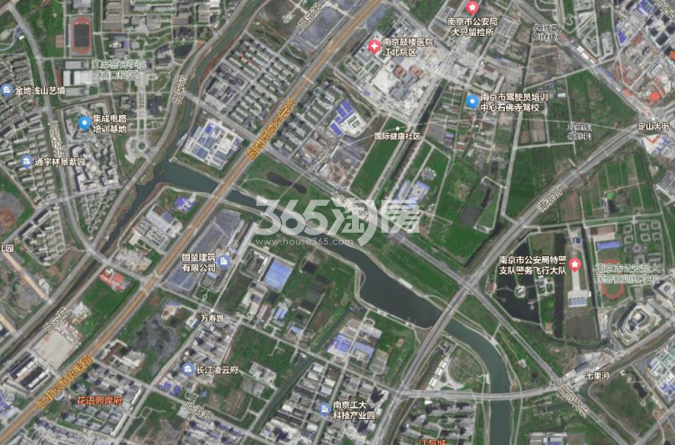 七里江澜府交通图