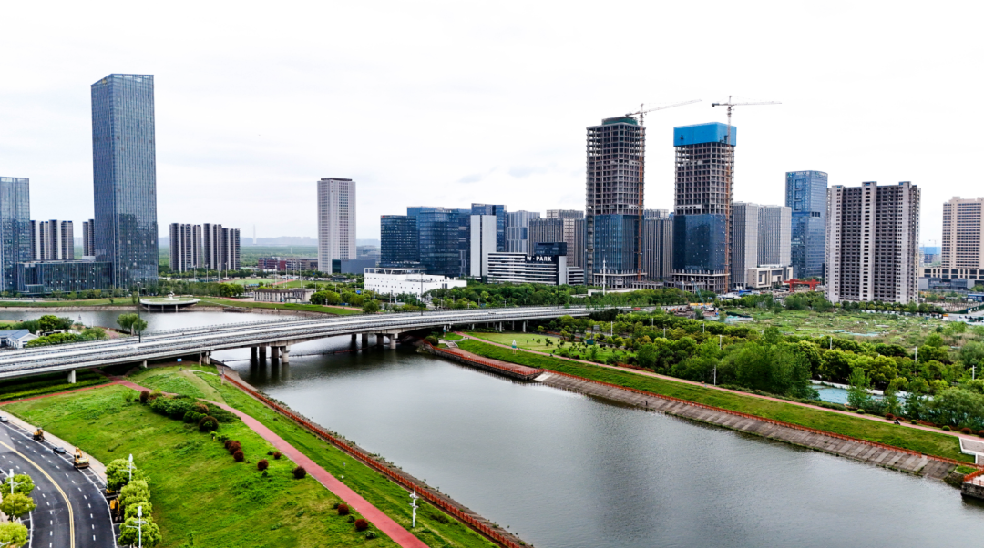 正式复工！南京人苦等4年的超级商业体工人已进场(图7)