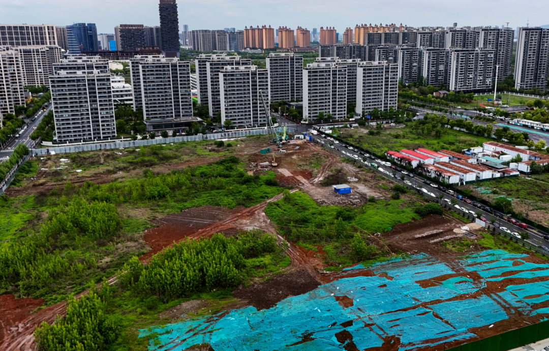 正式复工！南京人苦等4年的超级商业体工人已进场(图16)