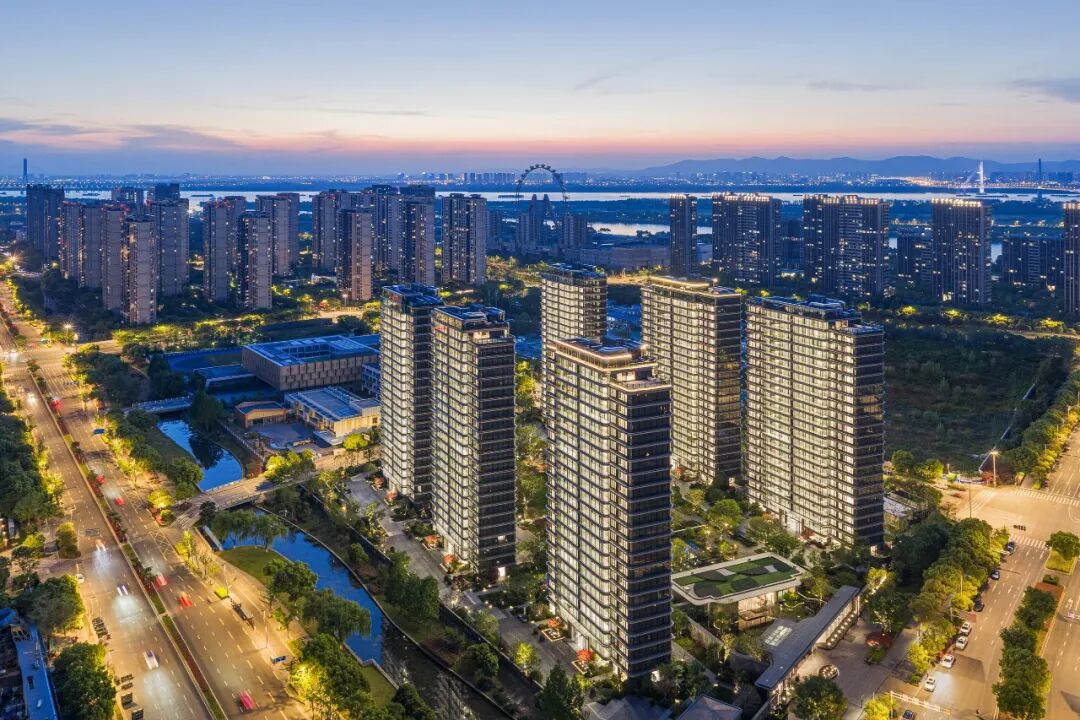 “扎硬寨”的伟星：用一场“最争气”的交付刷新南京豪宅标杆(图2)